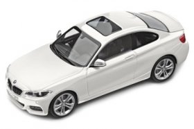 Модель BMW 2 серии 80422336869