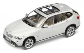 Модель BMW X1 80432156802