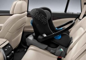Детское автокресло BMW без крепления ISOFIX 82222348230