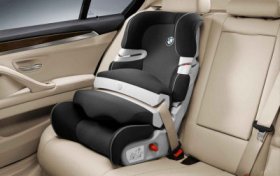 Детское автокресло BMW без крепления ISOFIX 82222162878