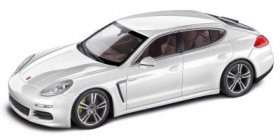 Porsche Panamera Hybrid WAP0207200E