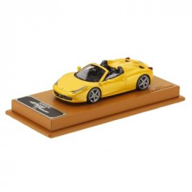 Model Ferrari 458 Spider in 1:43 scale 270030855