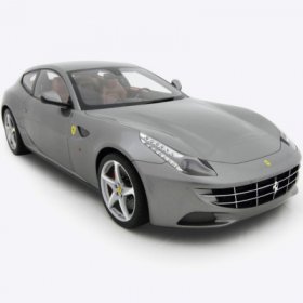 Ferrari FF model in 1:8 scale – Exclusive Web preview 280007339