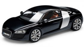 Модель Audi R8 Coupé 5011218423