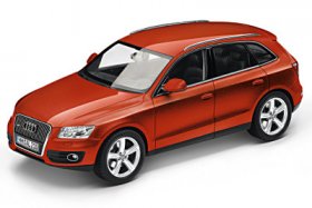 Модель Audi Q5 5011205623