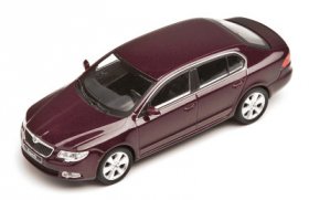 Модель Skoda Superb 66134T